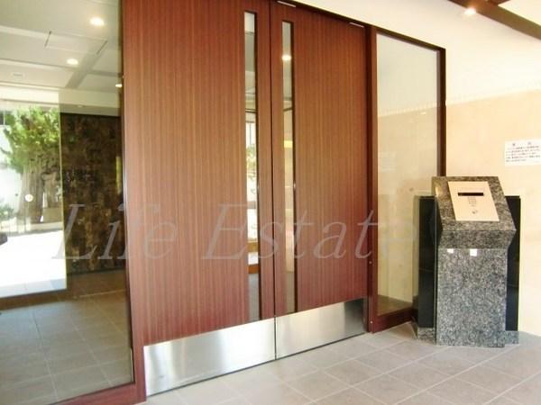 プレサンス上町台東平