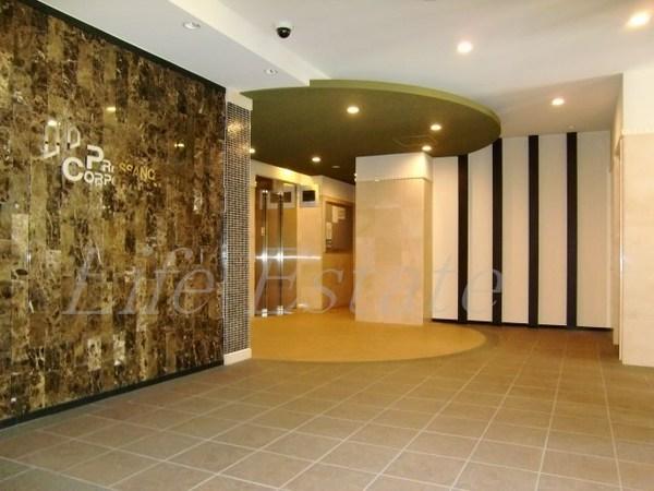 プレサンス上町台東平