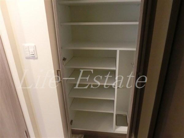 エステムコート心斎橋central