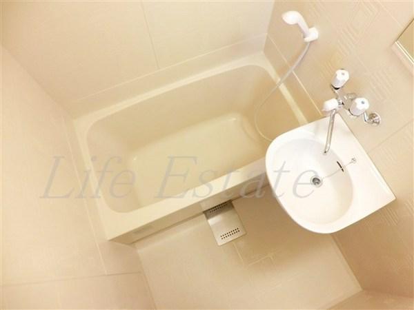 メルベーユ谷町