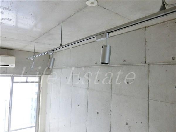 SKTOWER心斎橋EAST