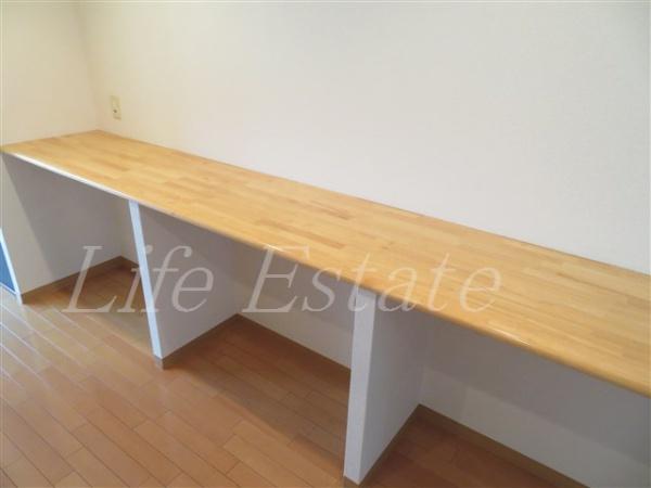 大阪市中央区備後町１丁目のマンション