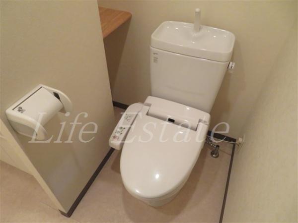 大阪市中央区備後町１丁目のマンション