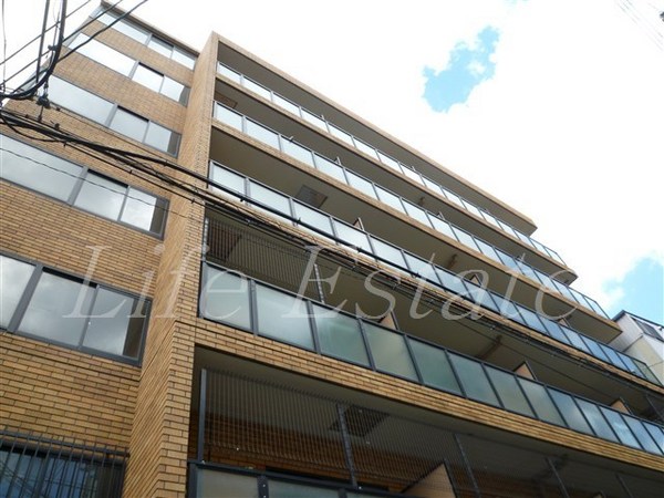 大阪市中央区東高麗橋のマンション