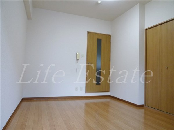 大阪市中央区東高麗橋のマンション