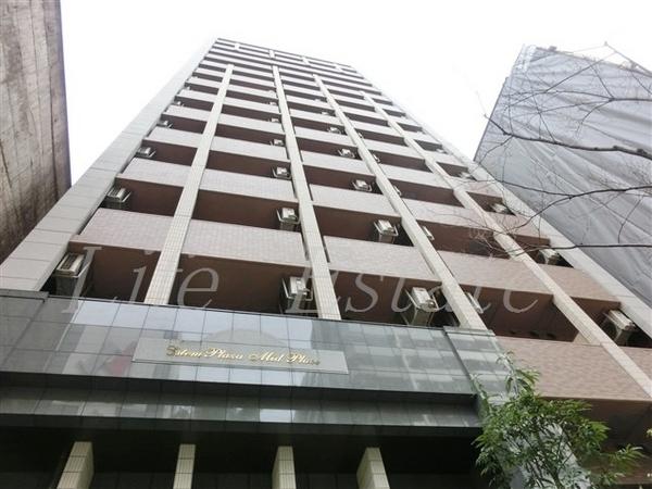 エステムプラザミッドプレイス