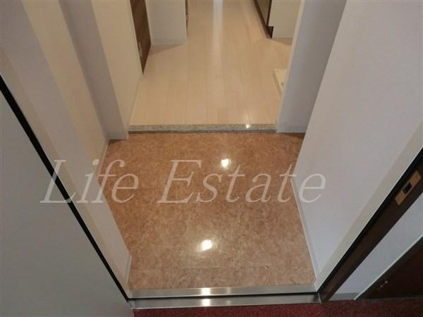 大阪市中央区北久宝寺町１丁目のマンション