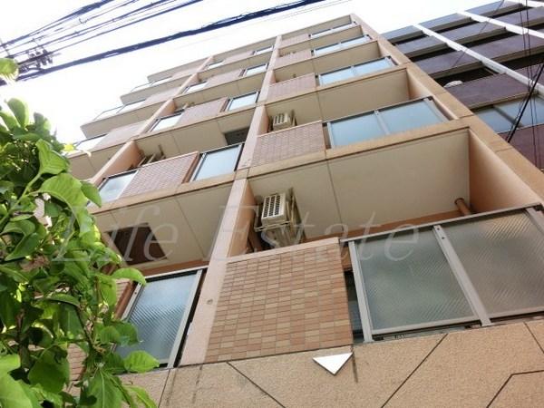 シュロスヒロカズ大手前