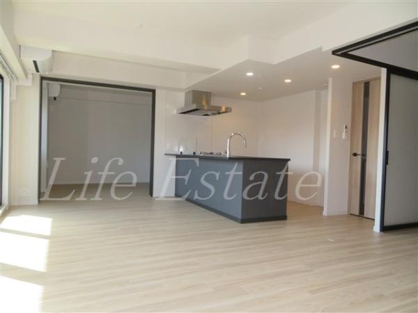 S-RESIDENCE松屋町asence