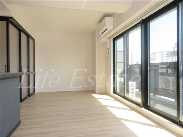 S-RESIDENCE松屋町asence