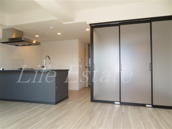 S-RESIDENCE松屋町asence