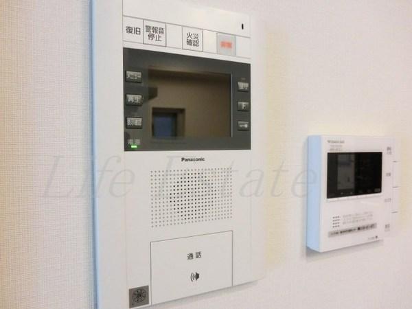 プレサンスロジェ本町
