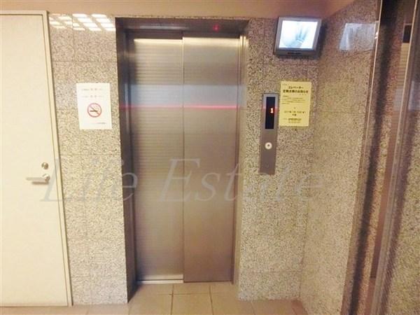 プレ上本町