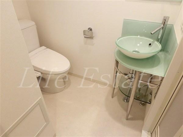 ラシュレエグゼ本町