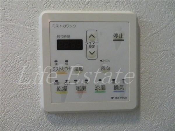 大阪市中央区南船場１丁目のマンション
