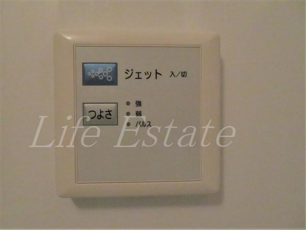 大阪市中央区南船場１丁目のマンション