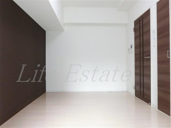 LUXE難波EAST