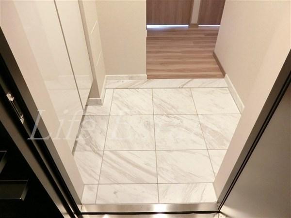 プレサンスレジェンド堺筋本町タワー