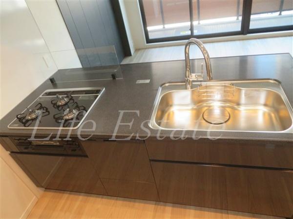 S-RESIDENCE松屋町asence