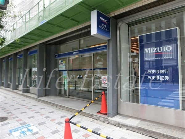 アーバンフラッツ瓦町(みずほ銀行船場支店)