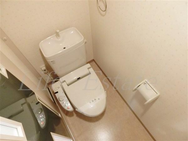 ジュネーゼグラン心斎橋東