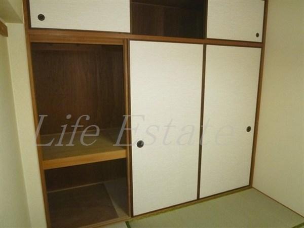 大阪市中央区鎗屋町２丁目のマンション