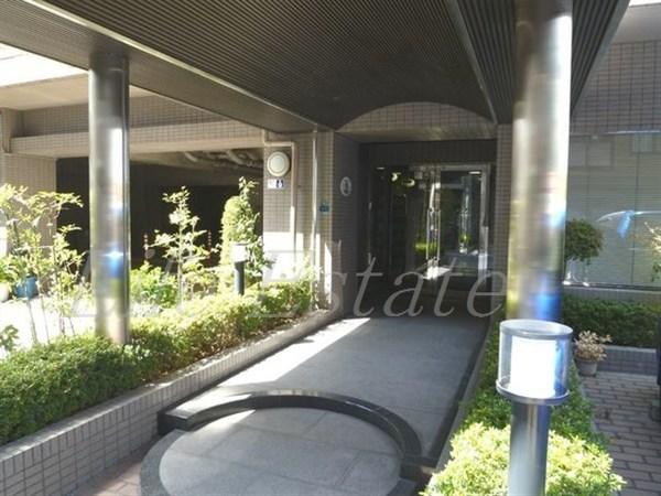 大阪市中央区鎗屋町２丁目のマンション