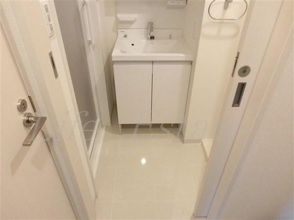 エスライズ堺筋本町