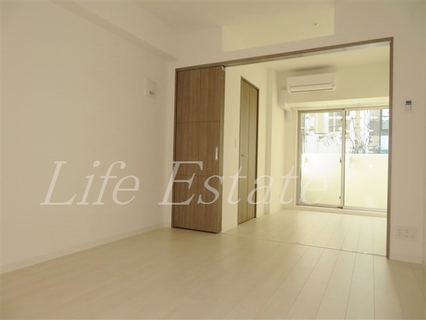 ラフォルム鎗屋町