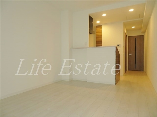 ラフォルム鎗屋町