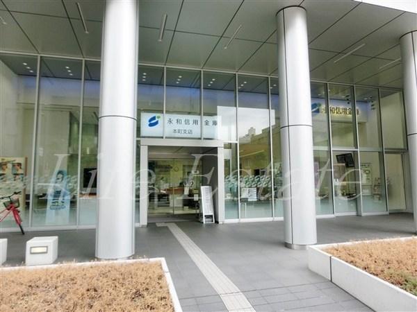 S-RESIDENCEHommachiMarks(永和信用金庫本町支店)