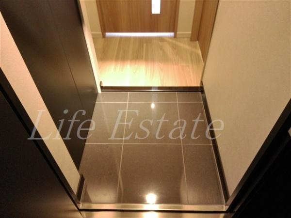 S-RESIDENCE松屋町asence