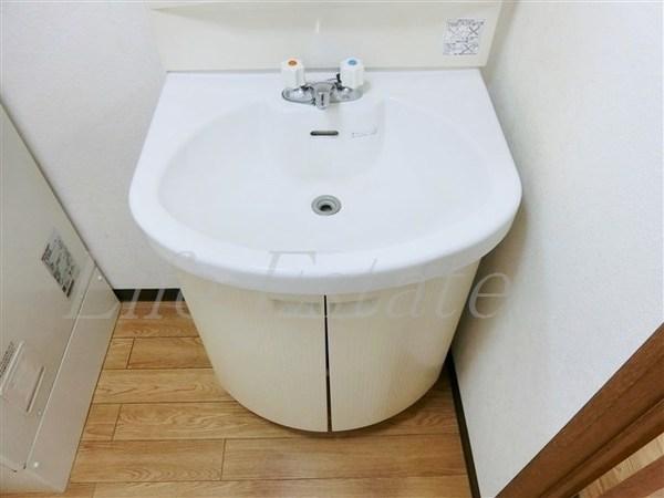 谷四プラザ