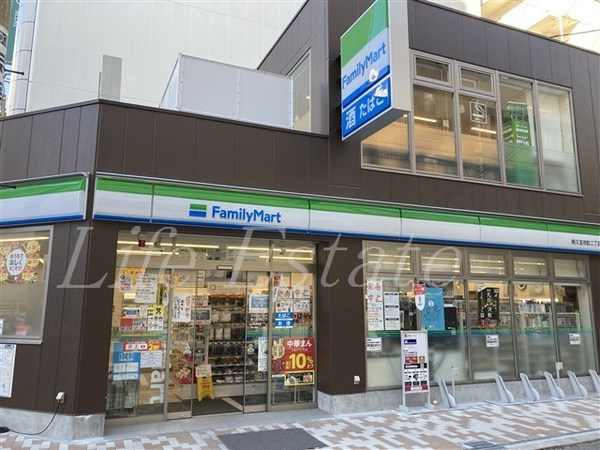 ローズコーポ本町(ファミリーマート南久宝寺町二丁目店)