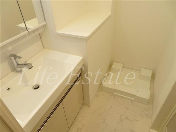 ラフォルム鎗屋町