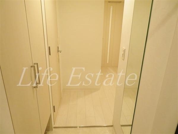 ラフォルム鎗屋町