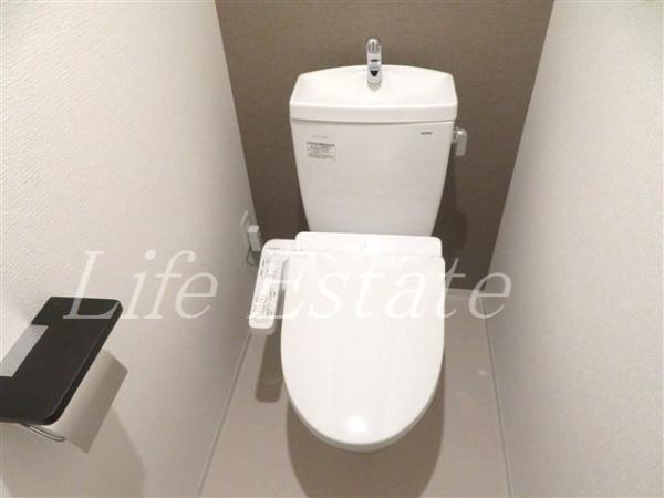 コンフォリア・リヴ淡路町一丁目