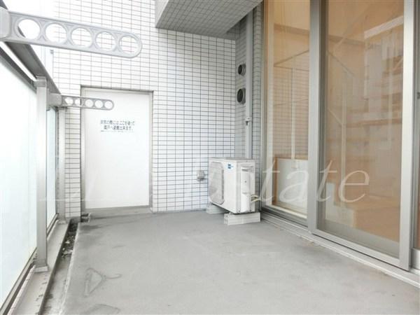 レジェンドール心斎橋EAST