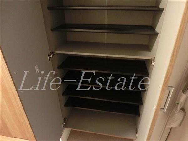 フォーリアライズ本町レクス