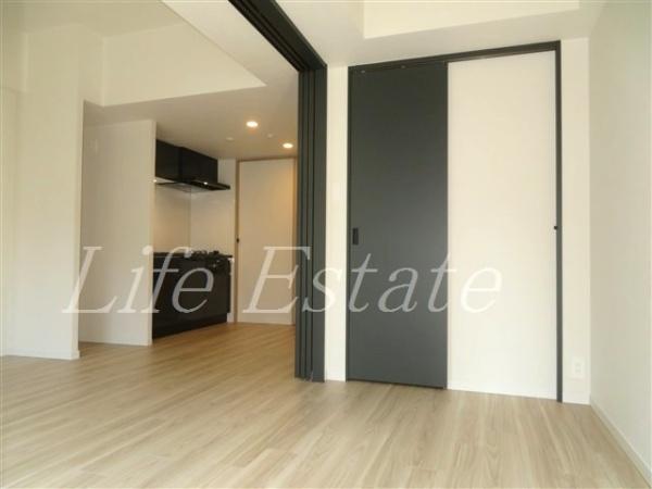 S-RESIDENCE松屋町asence