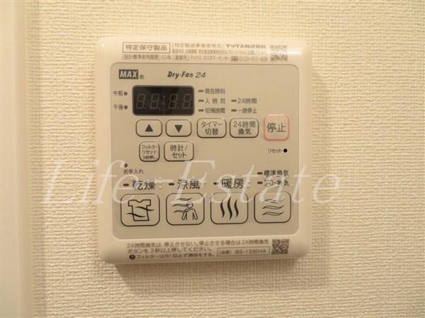 プレサンス谷町九丁目駅前