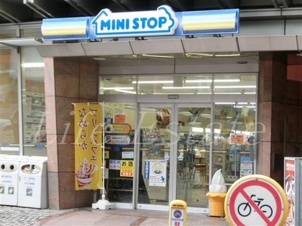 エステムエグゼ心斎橋(ミニストップ西心斎橋2丁目店)
