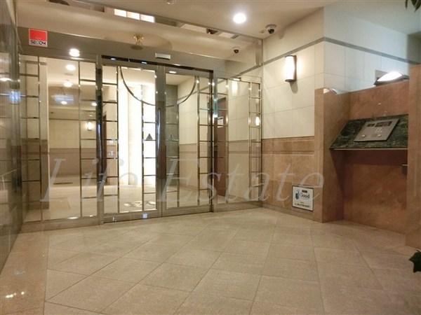 クラウンハイム北心斎橋フラワーコート