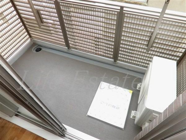 エリスタ