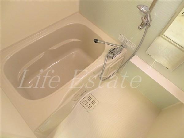 ラフォルム鎗屋町