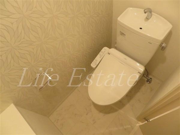 ラフォルム鎗屋町