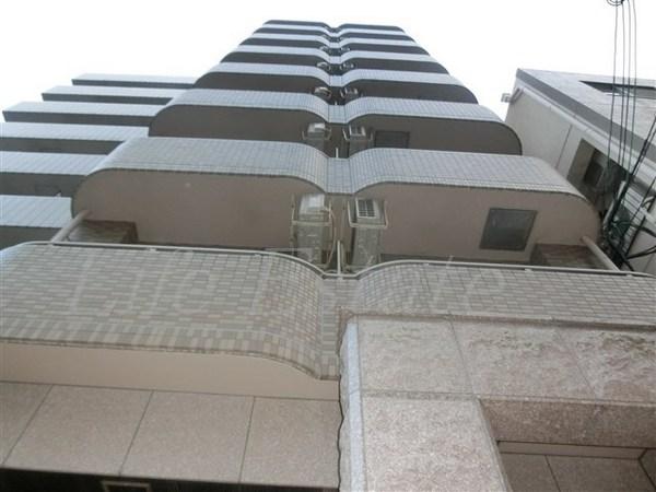 ラムール谷町
