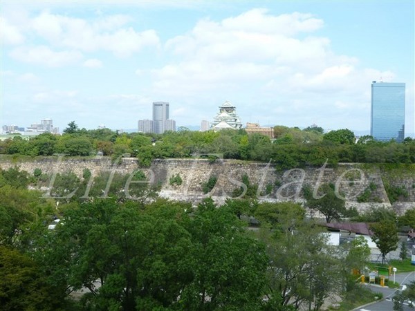 メゾン・ド・ヴィレ大阪城公園前(大阪城公園)