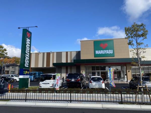 クレストフォート/１Ｆ(マルヤス島本駅前店)