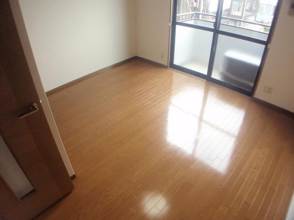 乙訓郡大山崎町字大山崎小字永福寺のハイツ